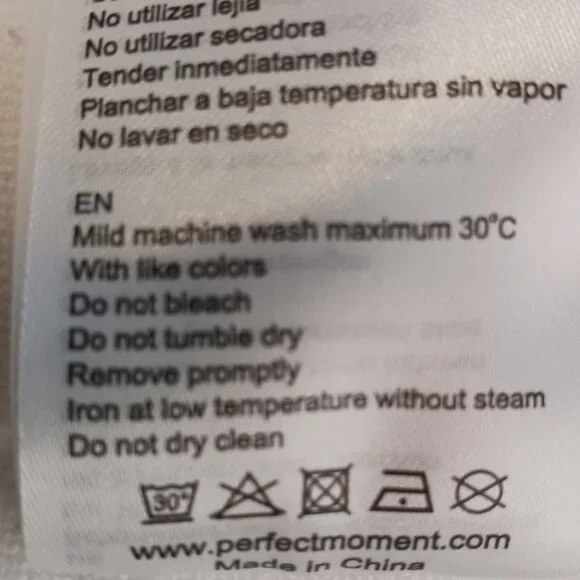 Perfect Moment, Ski Wear, XL "Misty" Sweatshirt, White Terry, Relaxed Silhouette - Picture 12 of 12